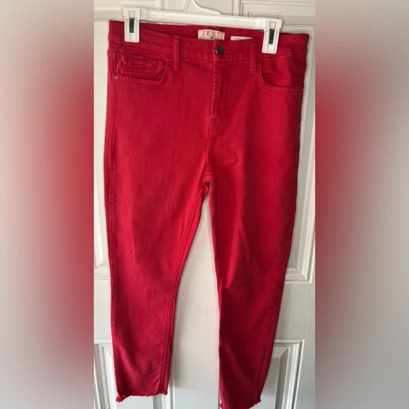 JEN7 For All Mankind Cropped Skinny Red Frayed Hem Jeans Size 8 Wonens - Picture 3 of 10